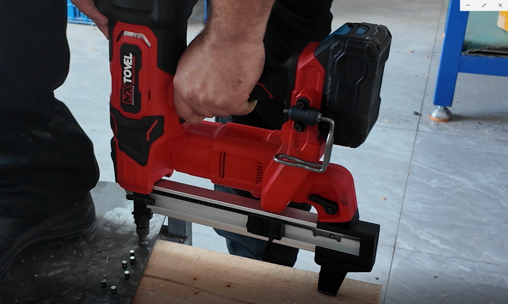 Cordless Brad Nailer woodworking tool